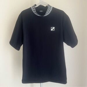 WE11DONE Black High Neck Logo 1/2 T-Shirt Size S